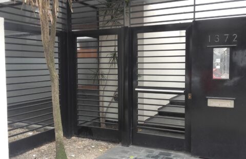 VENTA DE COCHERA DESCUBIERTA - 11 E/ 60 Y 61 - U$S 10.000