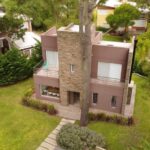 Hermosa casa en venta en Mar de las Pampas